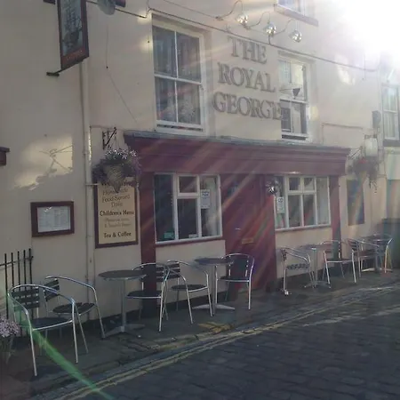The Royal George 4*
